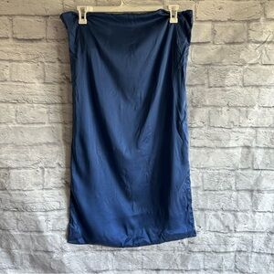 PREOWNED FISHERS FINERY NAVY BLUE 100% PURE SILK 25 MOMME PILLOW CASE KING